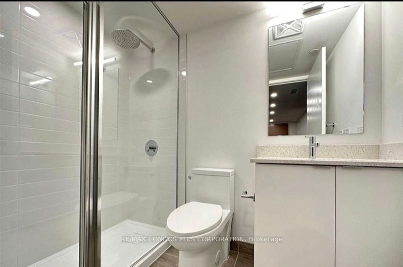 30 Tretti Way 301, Toronto, ON M3H 0E3 photo 4