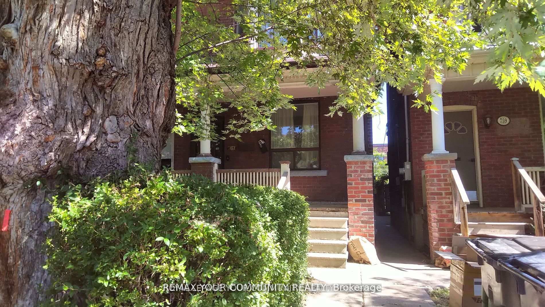 761 Markham Street Bsmt, Toronto, ON M6G 2M4
