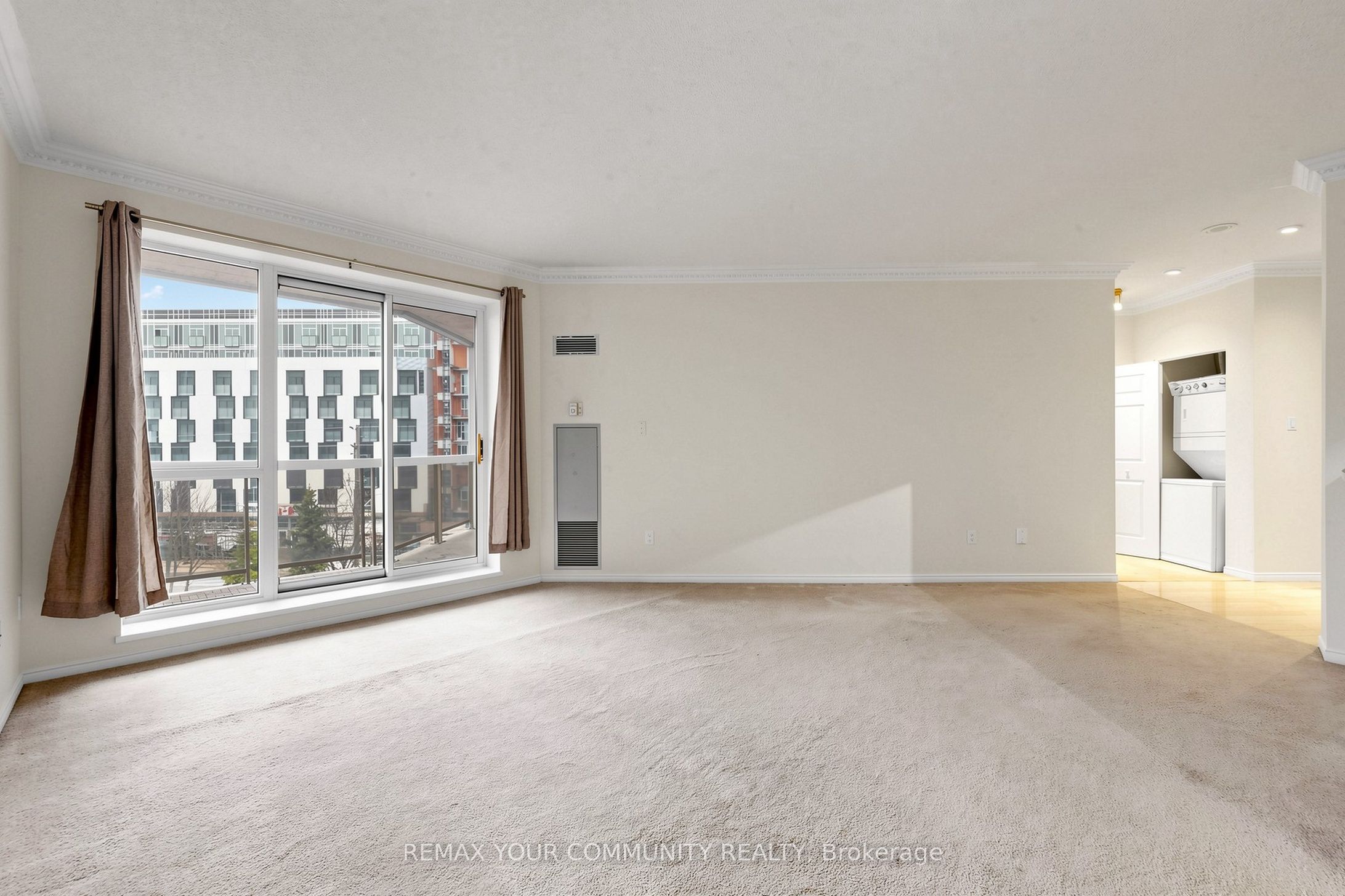 800 Sheppard Avenue W 506, Toronto, ON M3H 6B4 photo 4