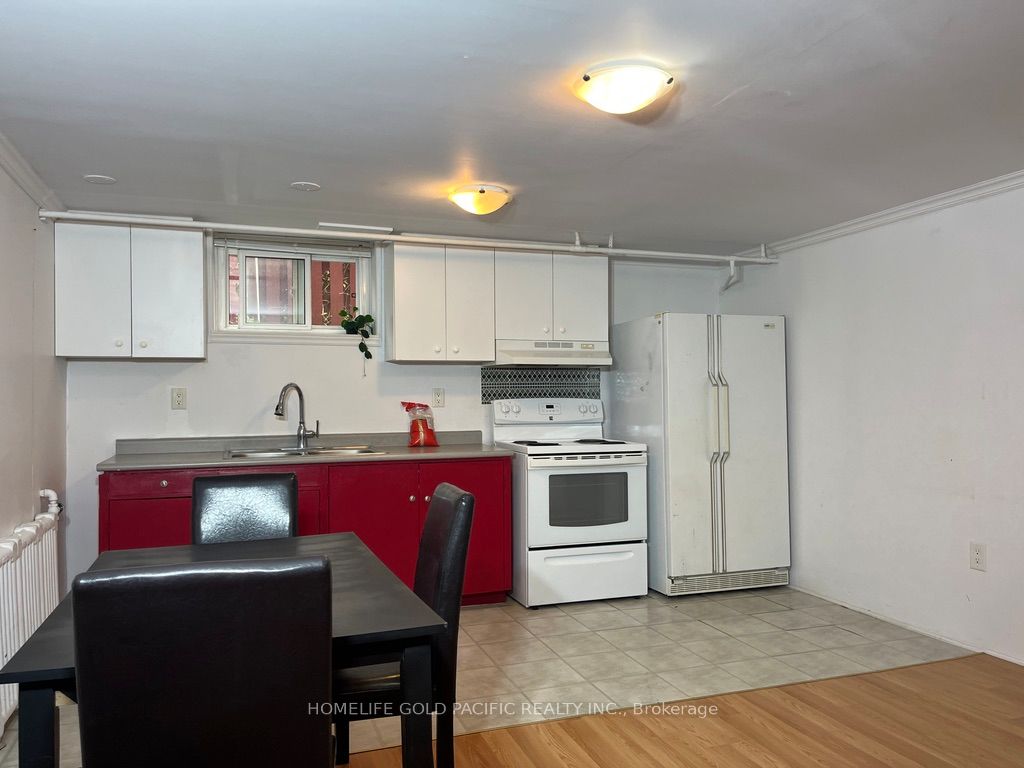 244 Maxwell (Basement) Street, Toronto, ON M3H 5B7 photo 4