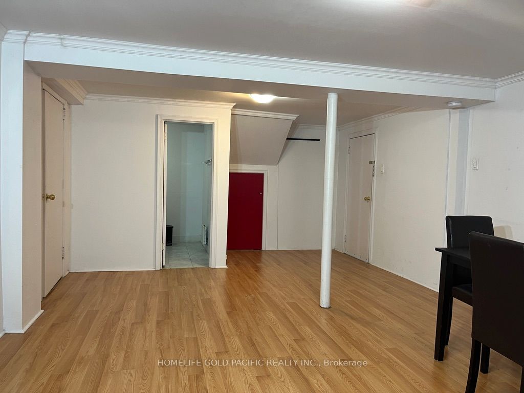 244 Maxwell (Basement) Street, Toronto, ON M3H 5B7 photo 5