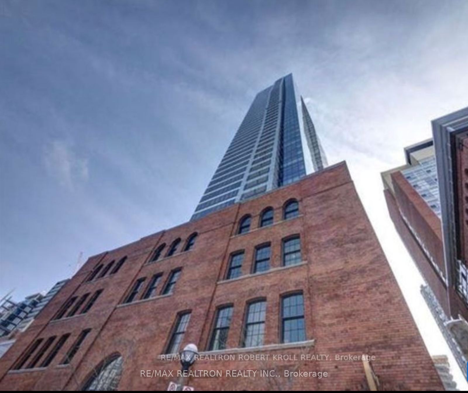 5 St Joseph Street 1307, Toronto, ON M4Y 0B6