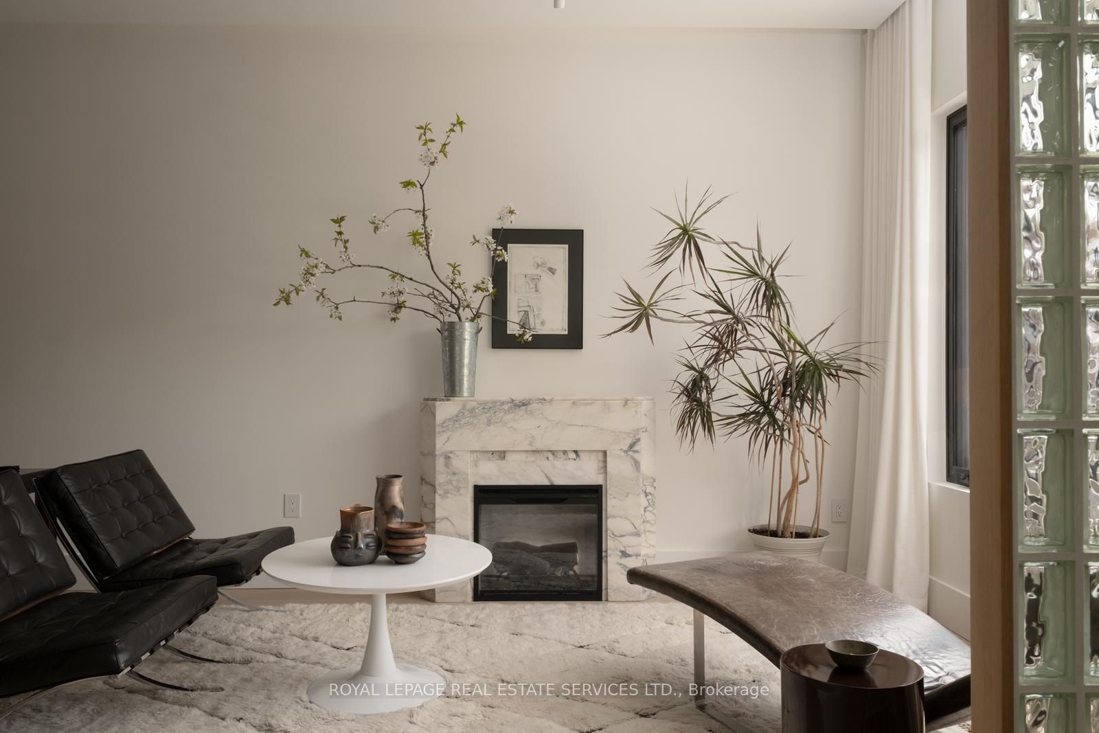 393A Arlington Avenue, Toronto, ON M6C 3A1 photo 3