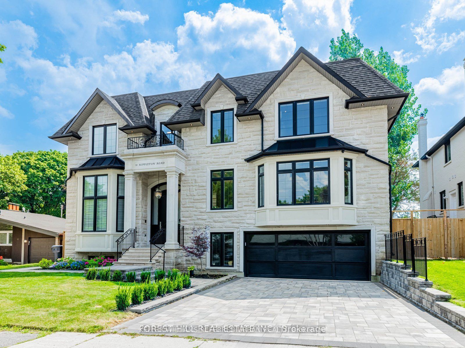 39 Rippleton Road, Toronto, ON M3B 1H4 photo 2