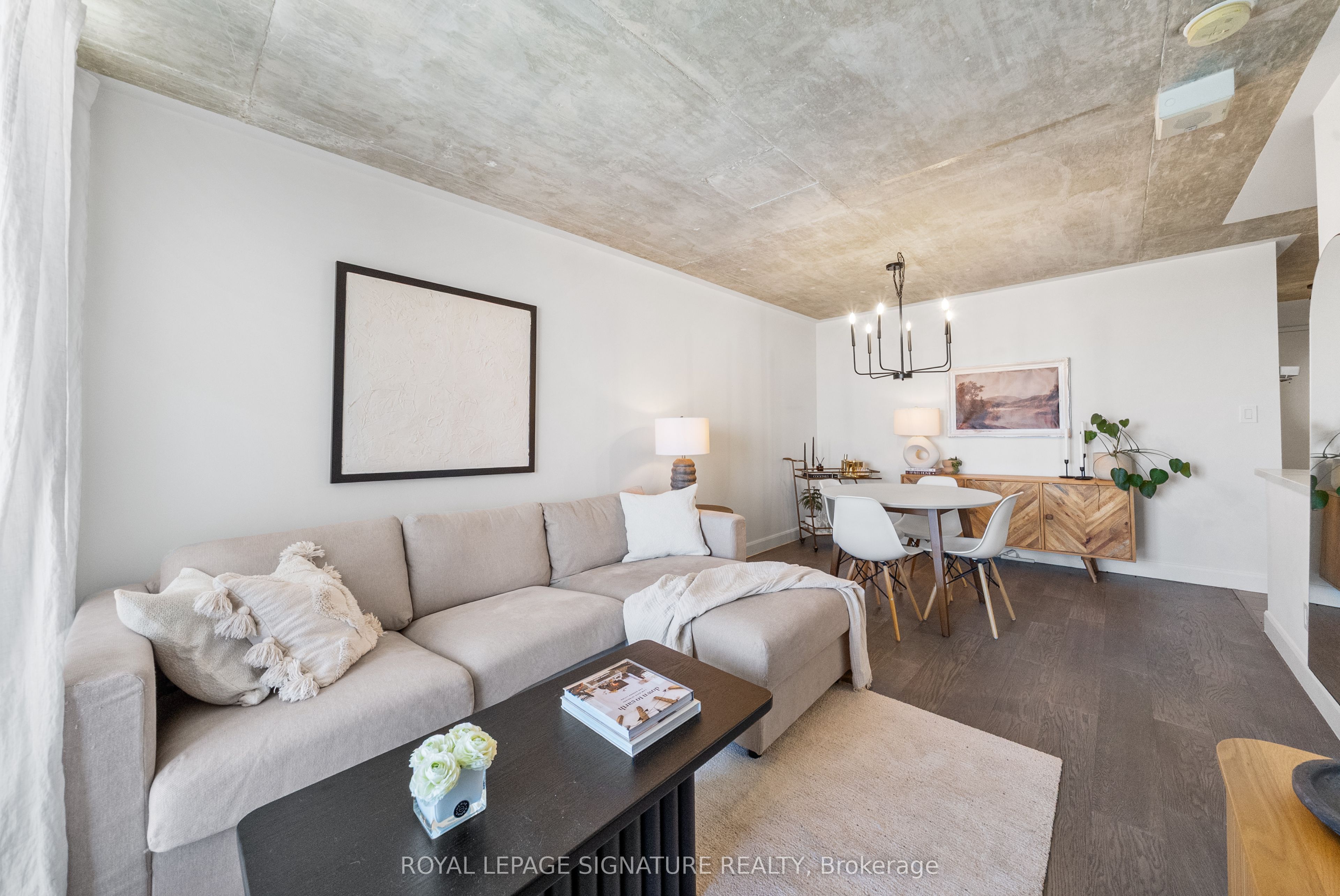 1369 Bloor Street W 1402, Toronto, ON M6P 4J4 photo 5