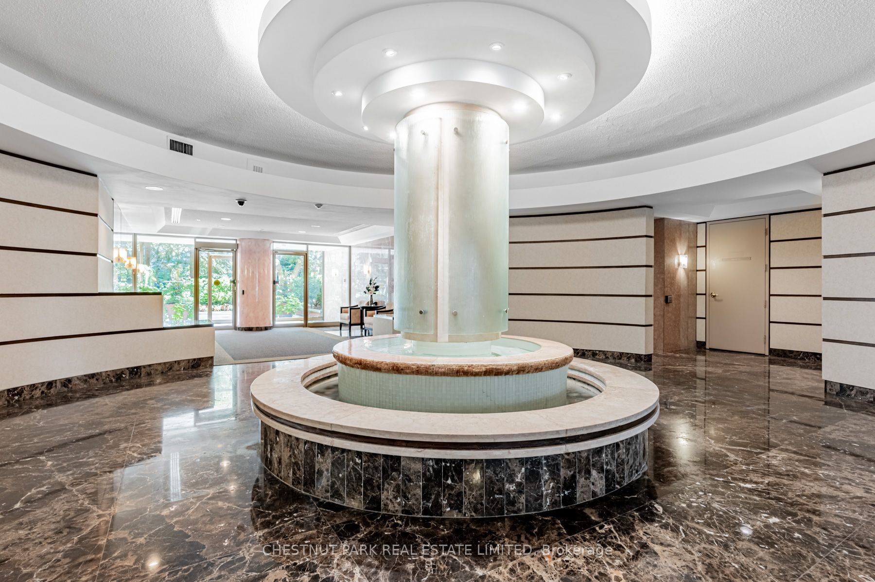 95 Prince Arthur Avenue 104, Toronto, ON M5R 3P6 photo 3