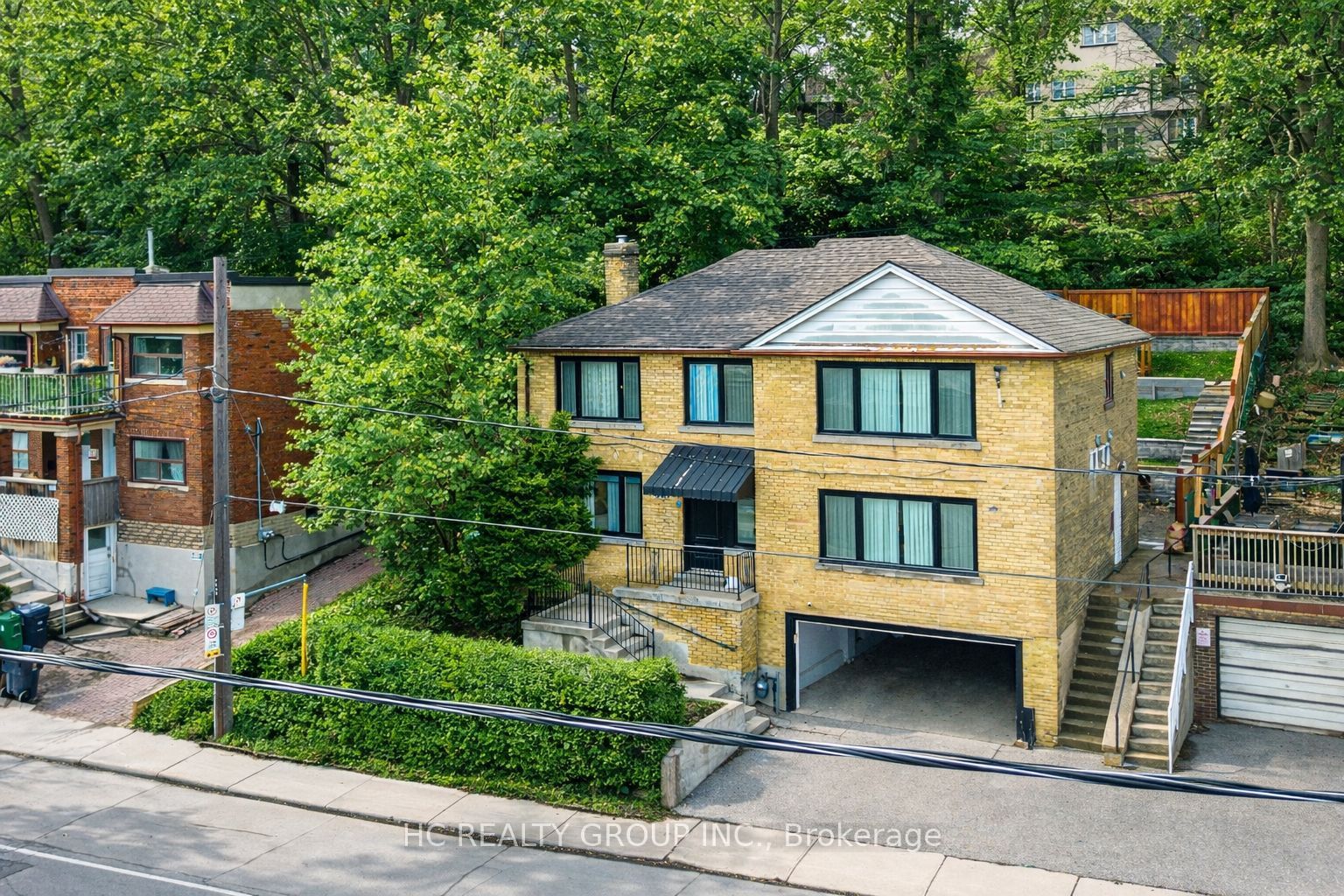 840 Davenport Road, Toronto, ON M6G 2B6