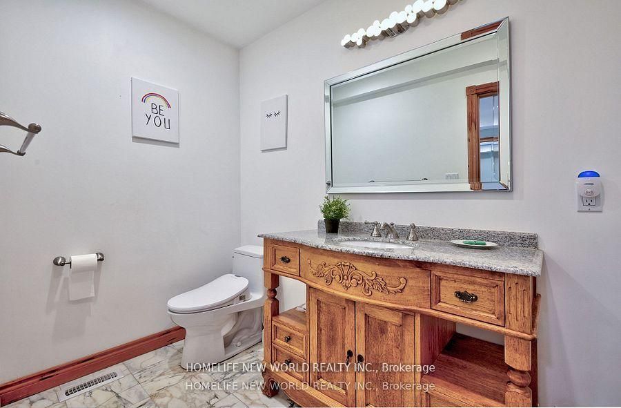 7 Sulgrave Crescent, Toronto, ON M2L 1W5 photo 3