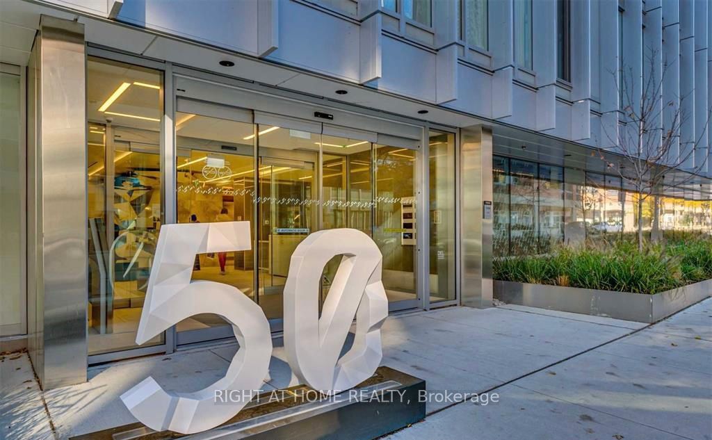 50 McCaul Street 1011 - Lease, Toronto, ON M5T 0B6 photo 2