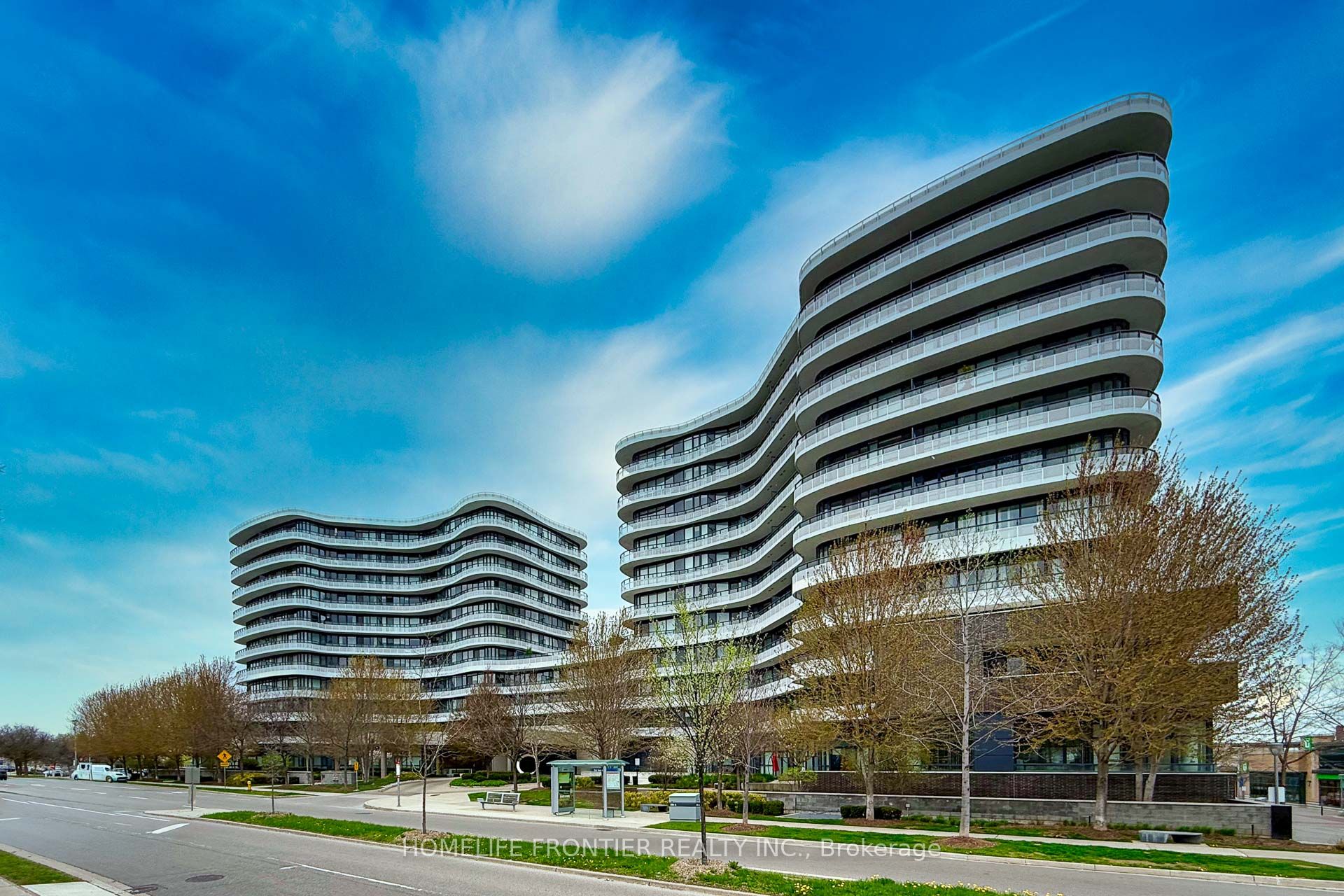 99 The Donway W 222, Toronto, ON M3C 0N8
