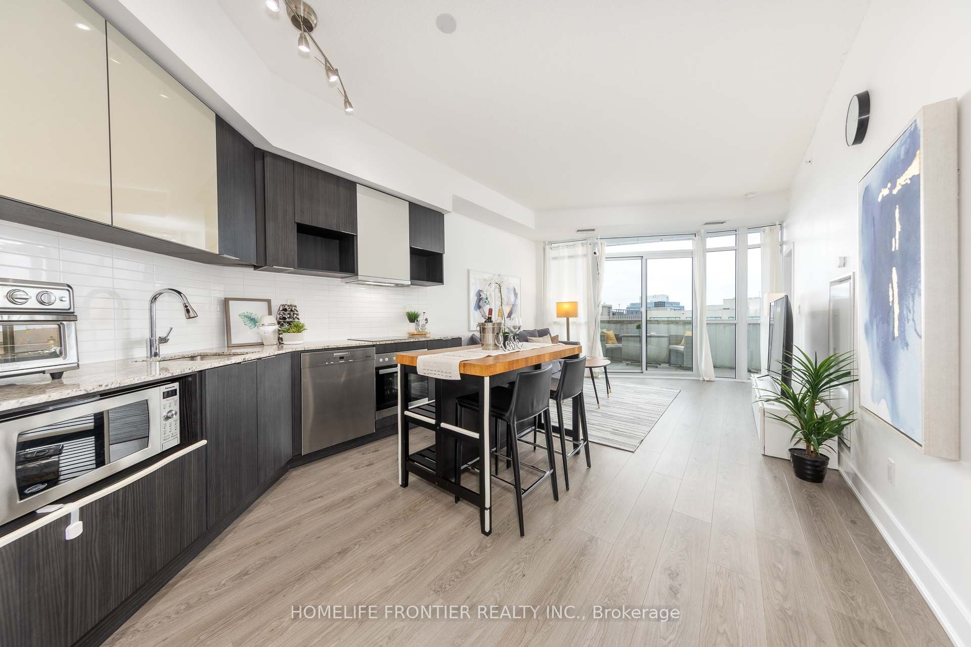 99 The Donway W 222, Toronto, ON M3C 0N8 photo 5