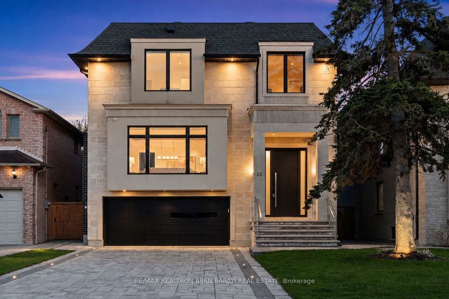 23 Terrace Avenue, Toronto, ON M2R 1E8