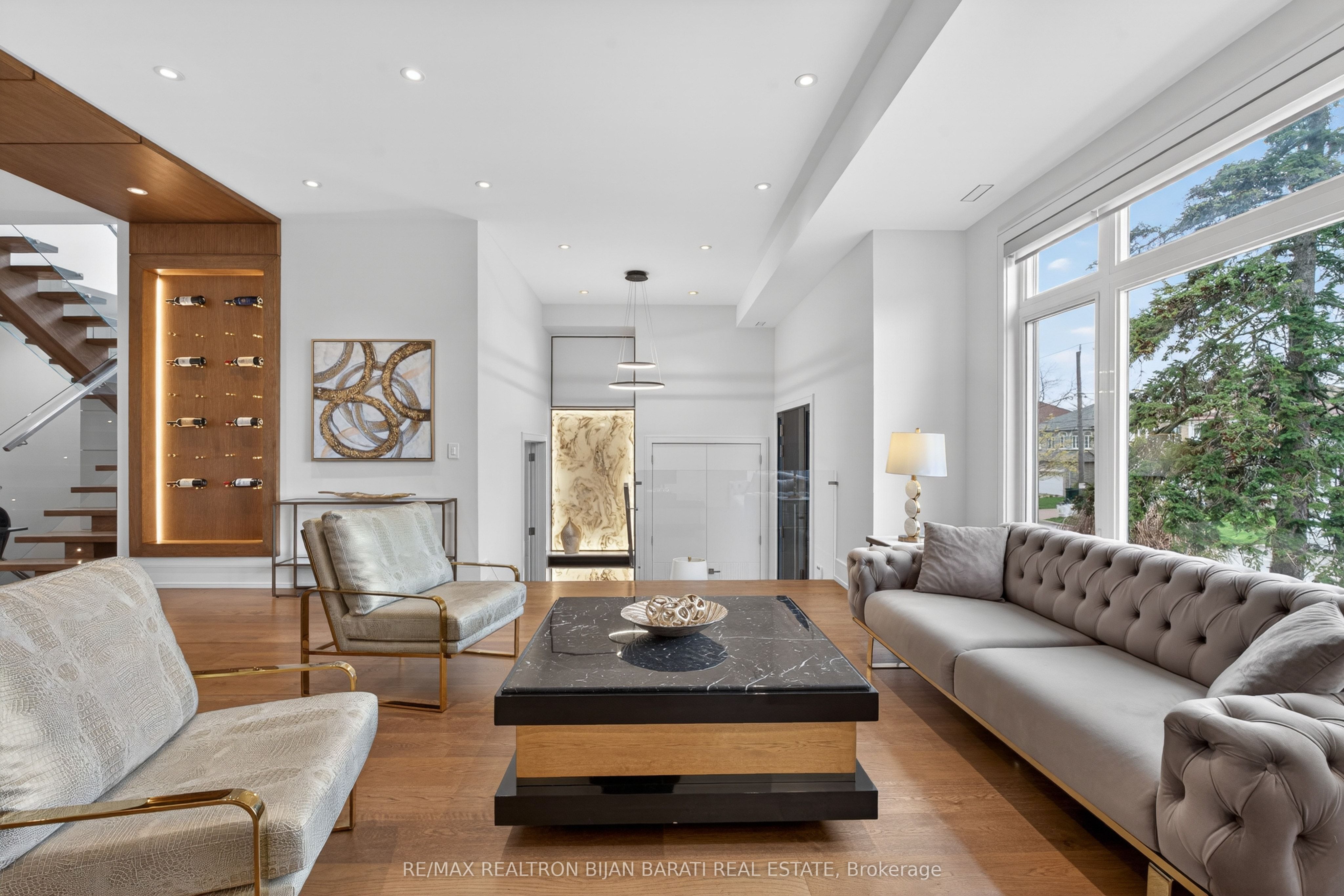 23 Terrace Avenue, Toronto, ON M2R 1E8 photo 5