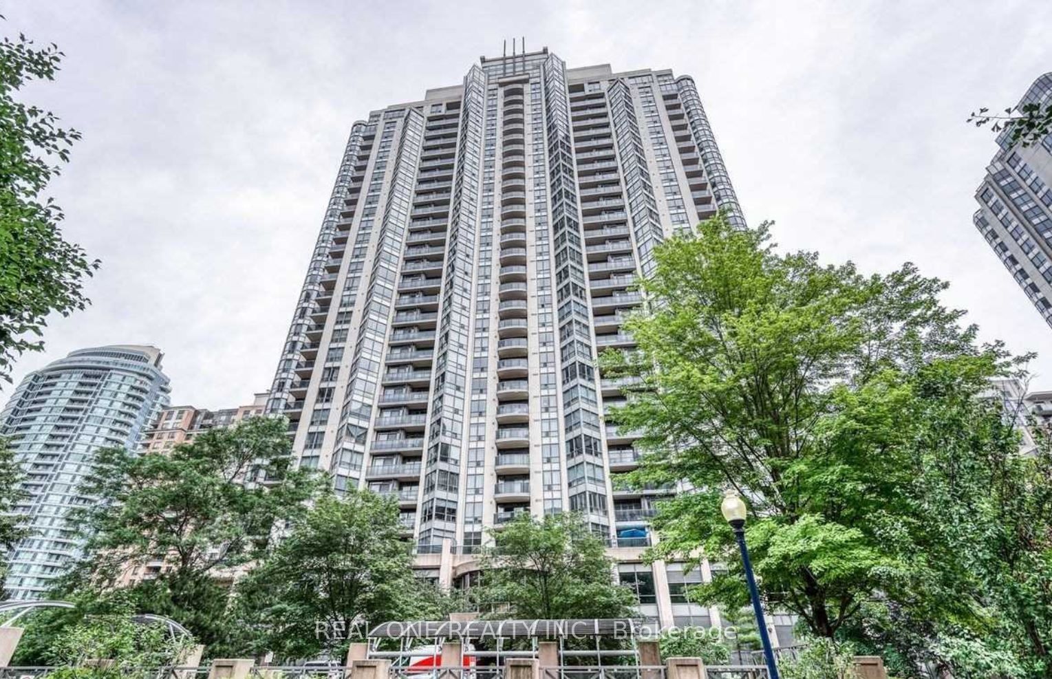 10 Northtown Way 1309, Toronto, ON M2N 7L4