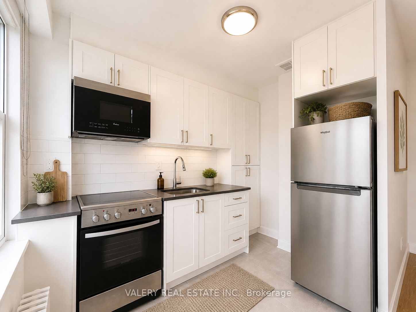 161 St. George Street 608, Toronto, ON M5R 2M3 photo 4