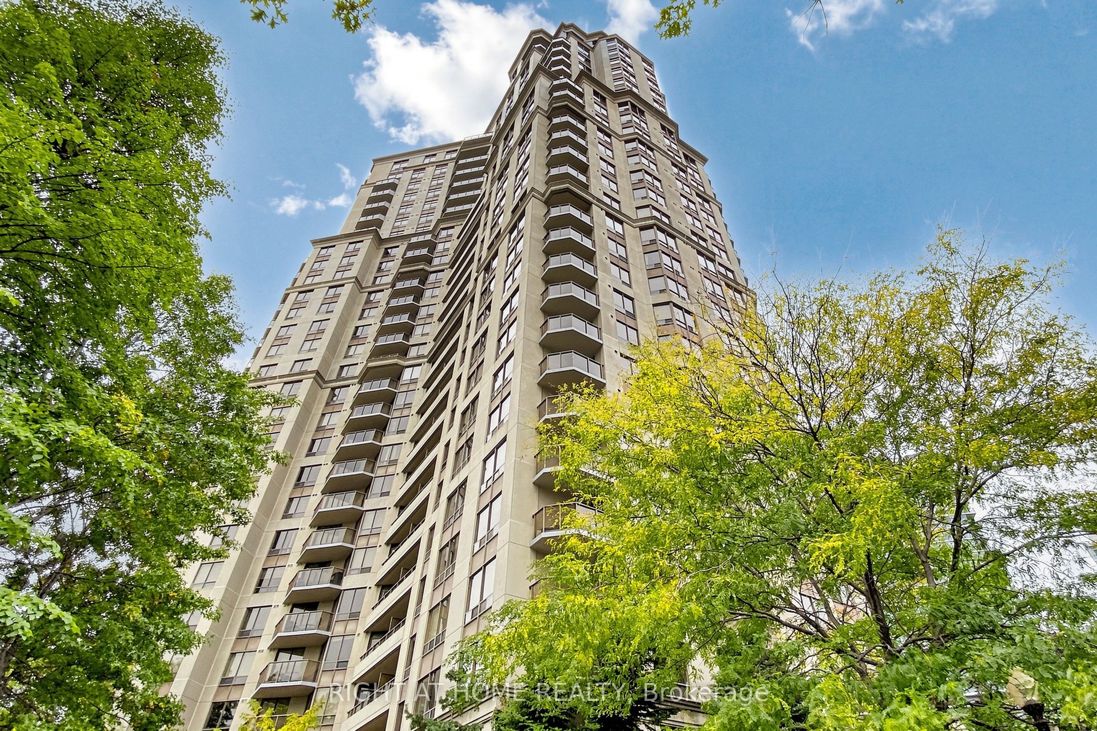 78 Harrison Garden Boulevard 512, Toronto, ON M2N 7E2 photo 2