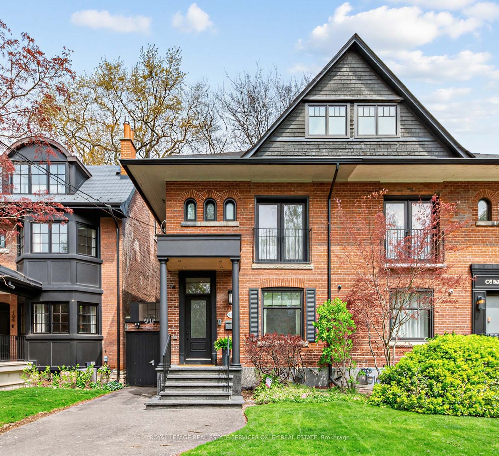 106 Highland Avenue, Toronto, ON M4W 2A6 photo 4