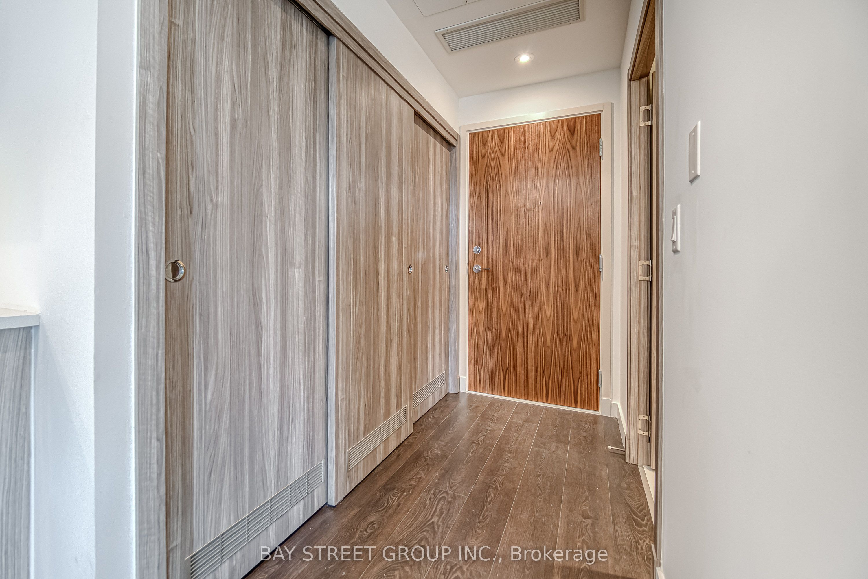 27 McMahon Drive 602, Toronto, ON M2K 0J2 photo 3