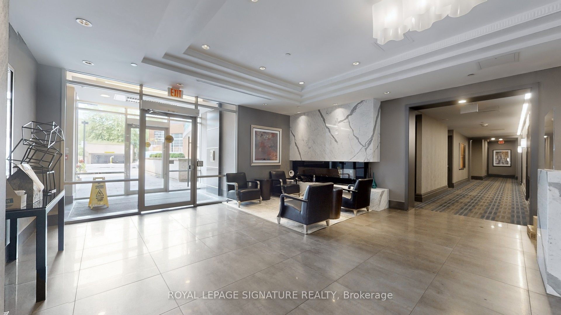 60 Berwick Avenue 510, Toronto, ON M5P 1H1 photo 2