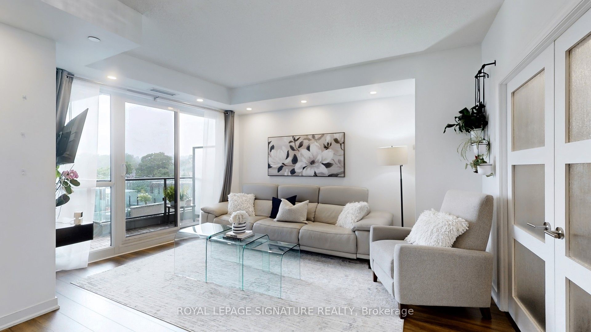60 Berwick Avenue 510, Toronto, ON M5P 1H1 photo 5