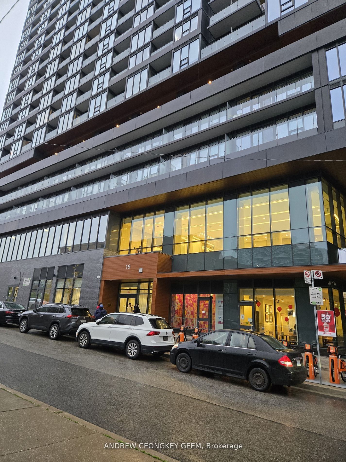 19 Western Battery Road 903, Toronto, ON M6K 3S4