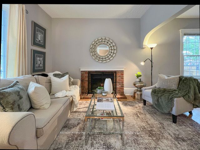 11 Freeman Street, Toronto, ON M1N 2B7 photo 3