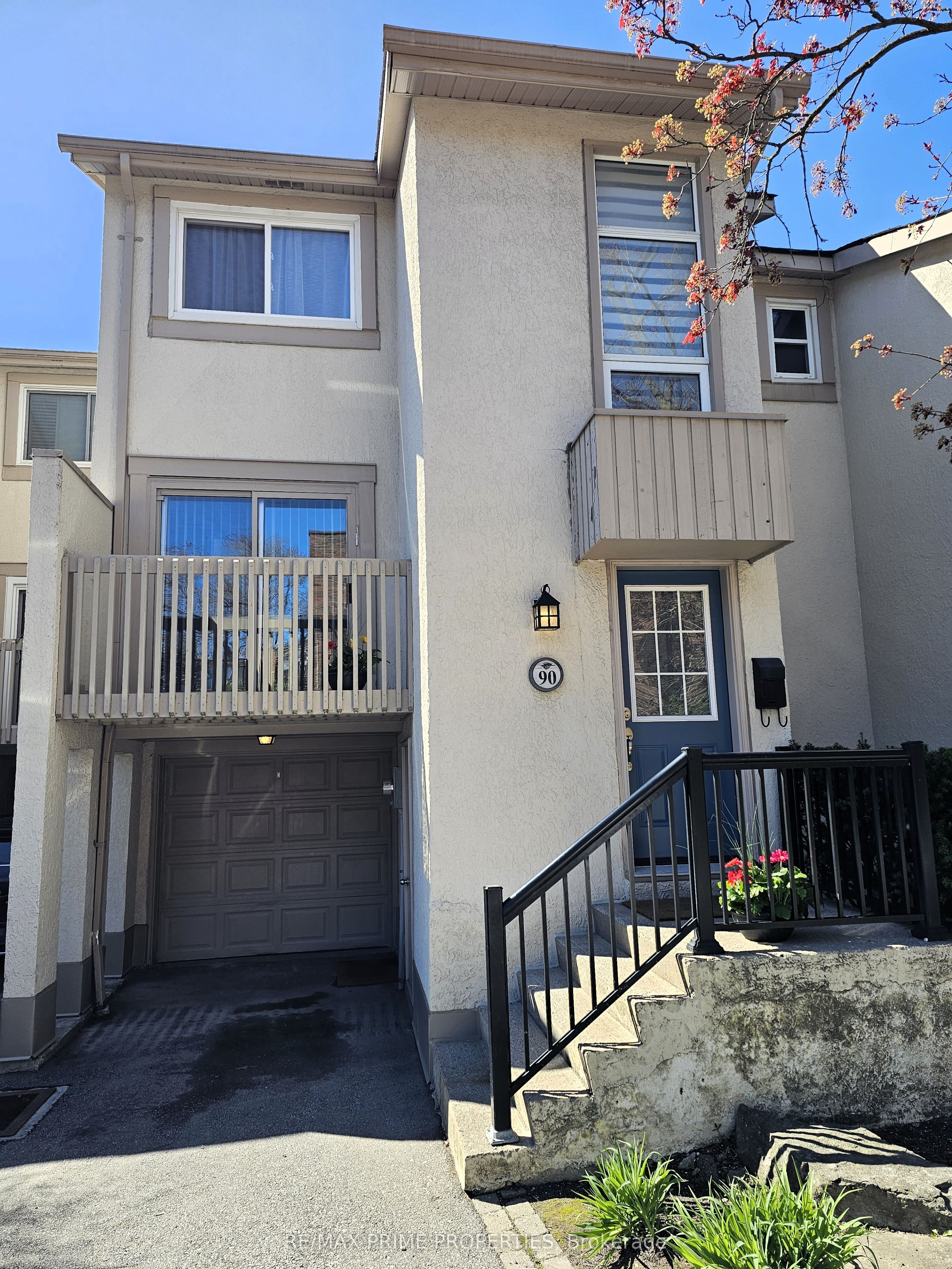 90 Maris Shep Way, Toronto, ON M2J 4S2 photo 3