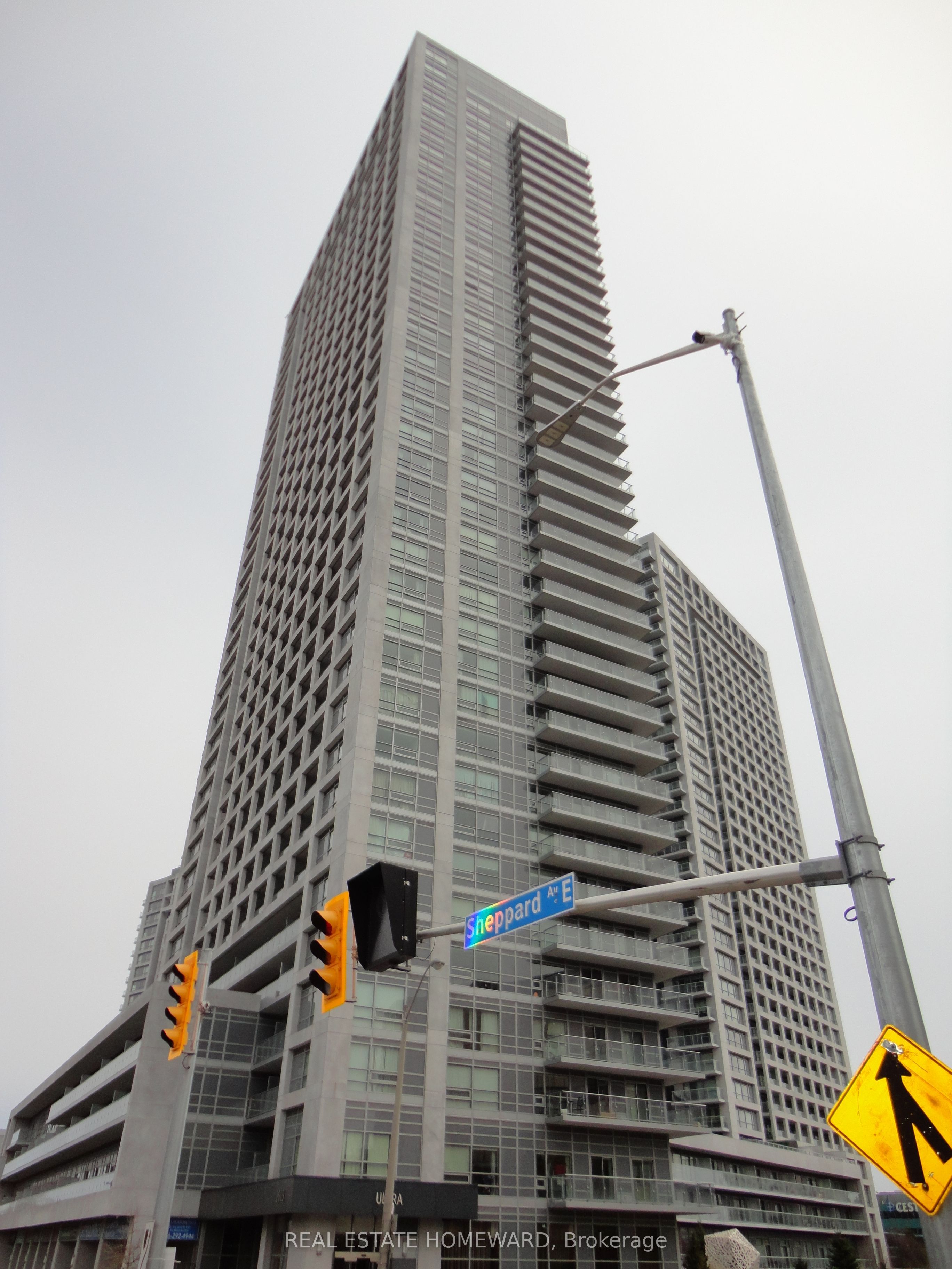 2015 Sheppard Avenue E 709, Toronto, ON M2J 0B3