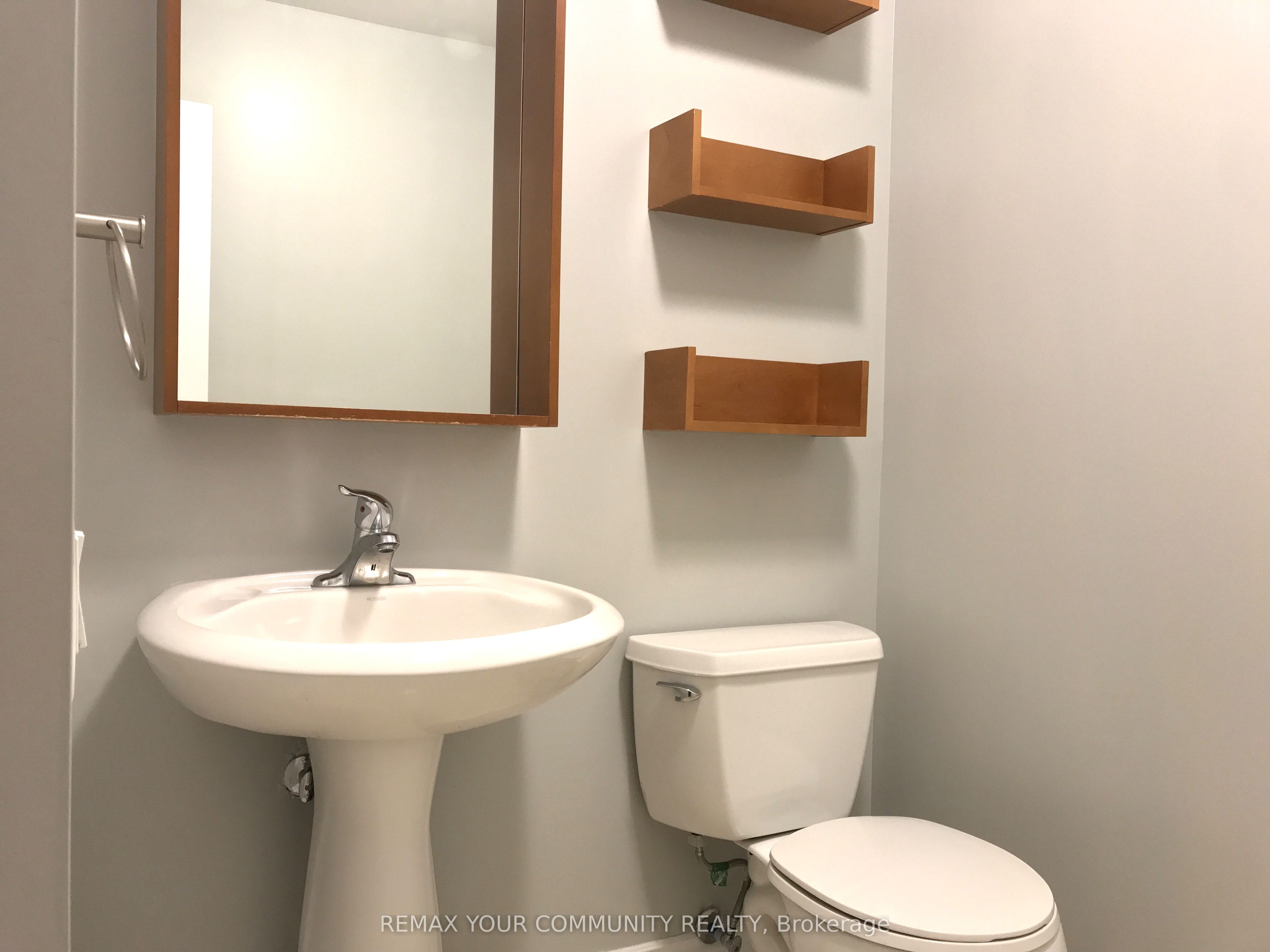 70 Byng Avenue 29, Toronto, ON M2N 7L9 photo 5