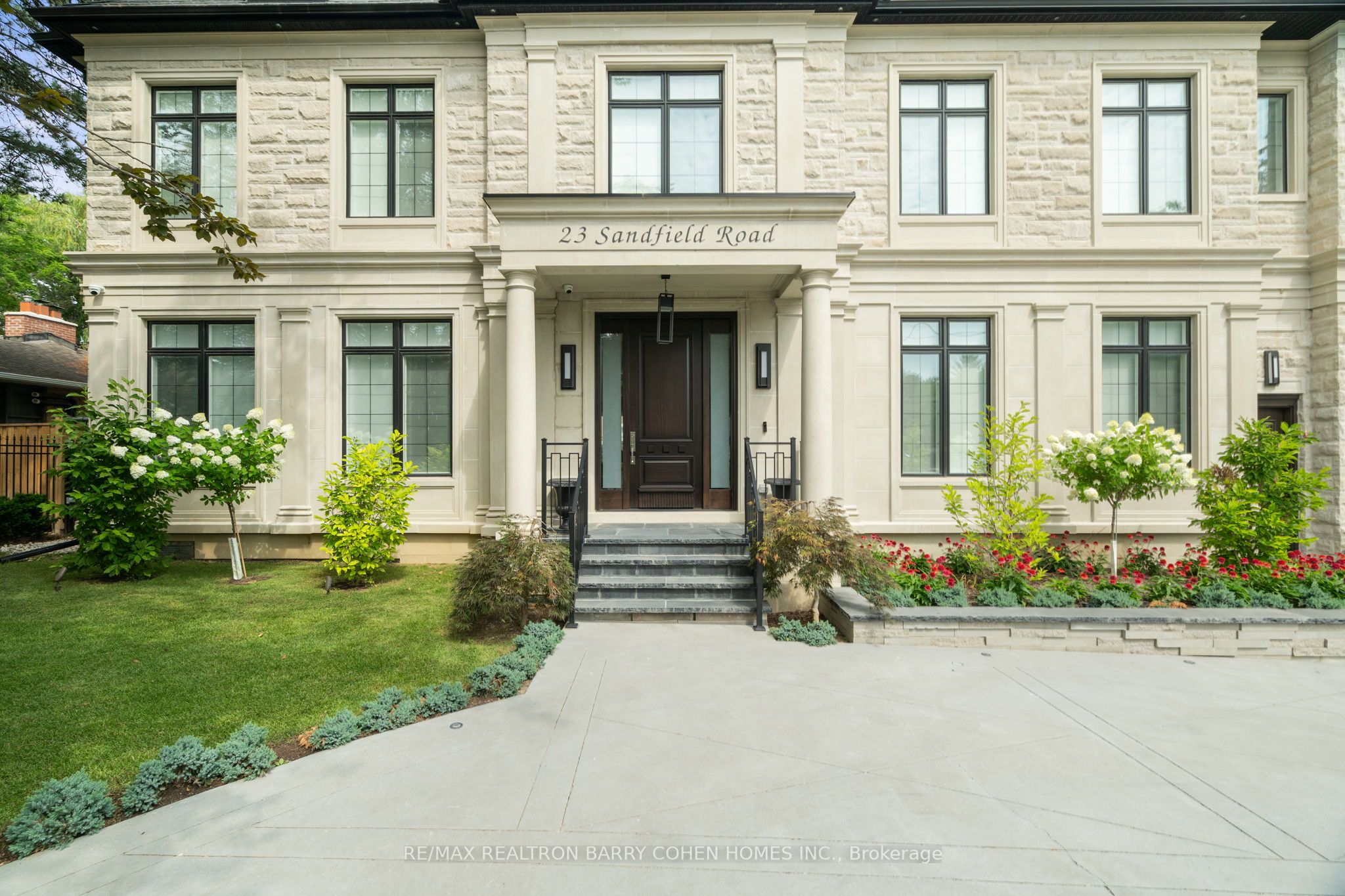 23 Sandfield Road, Toronto, ON M3B 2B5 photo 3