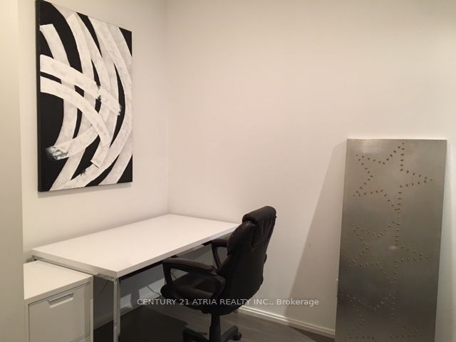 45 Charles Street E 601, Toronto, ON M4Y 0B8 photo 5
