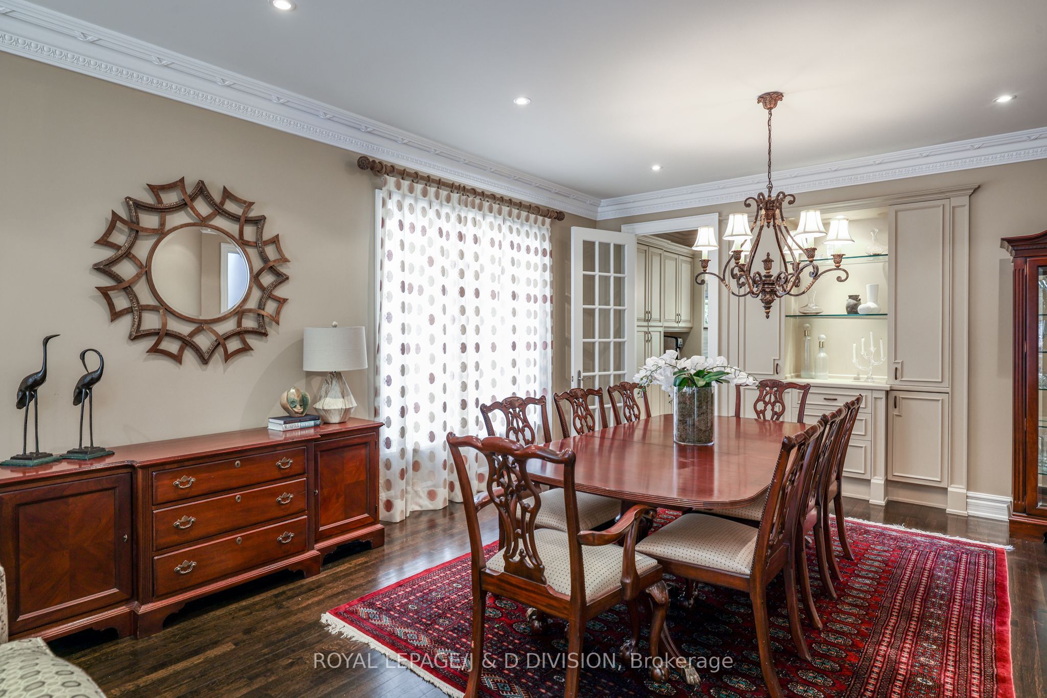 82 Munro Boulevard, Toronto, ON M2P 1C4 photo 4