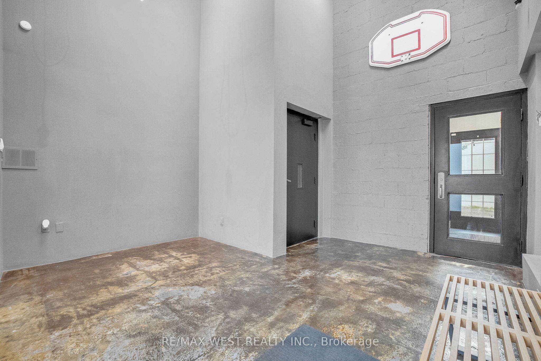 53 Argyle Street, Toronto, ON M6J 1N8 photo 5