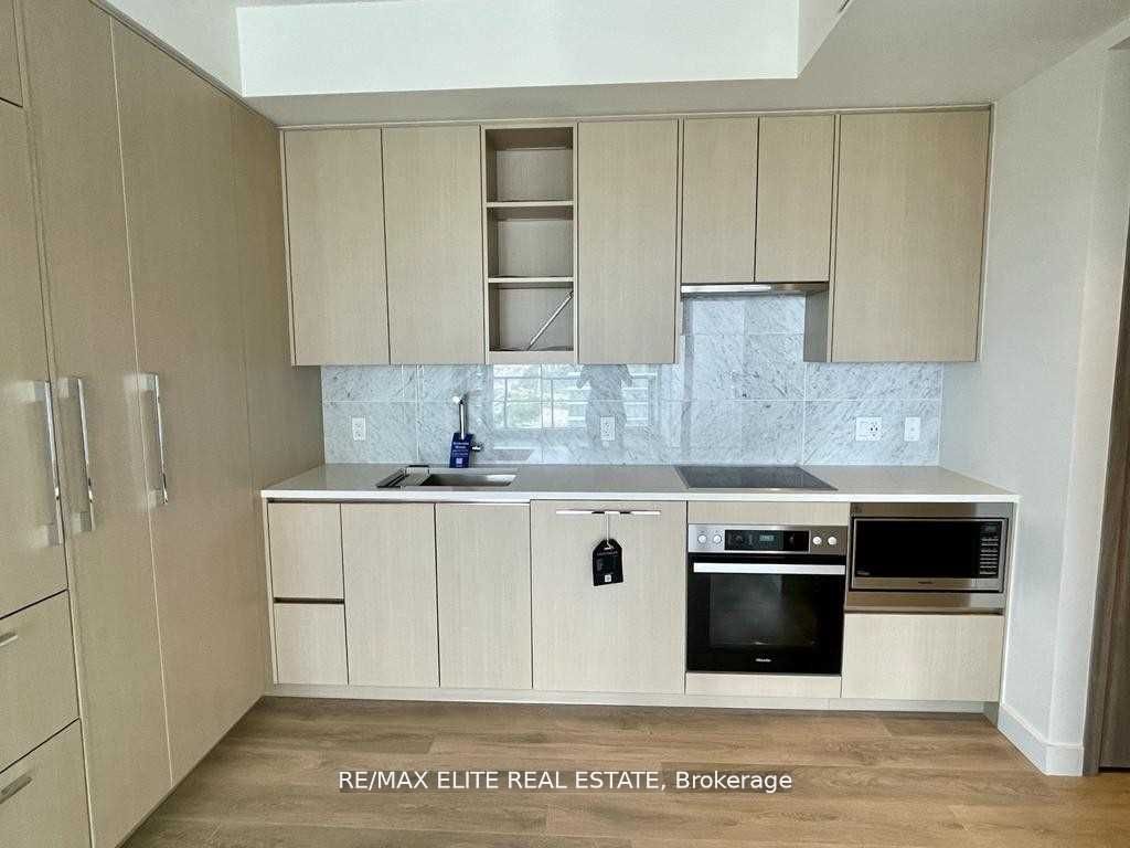 85 Mcmahon Drive 1502, Toronto, ON M2K 0C2 photo 2
