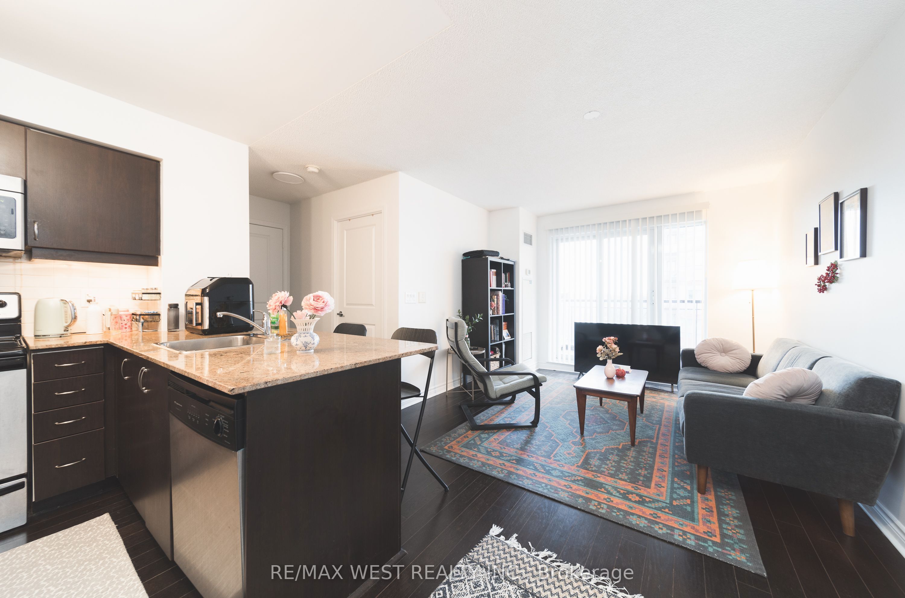 27 Rean Drive 524, Toronto, ON M2K 0A6 photo 2