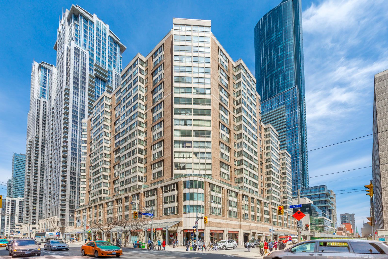 711 Bay Street 919, Toronto, ON M5G 2J8 photo 3