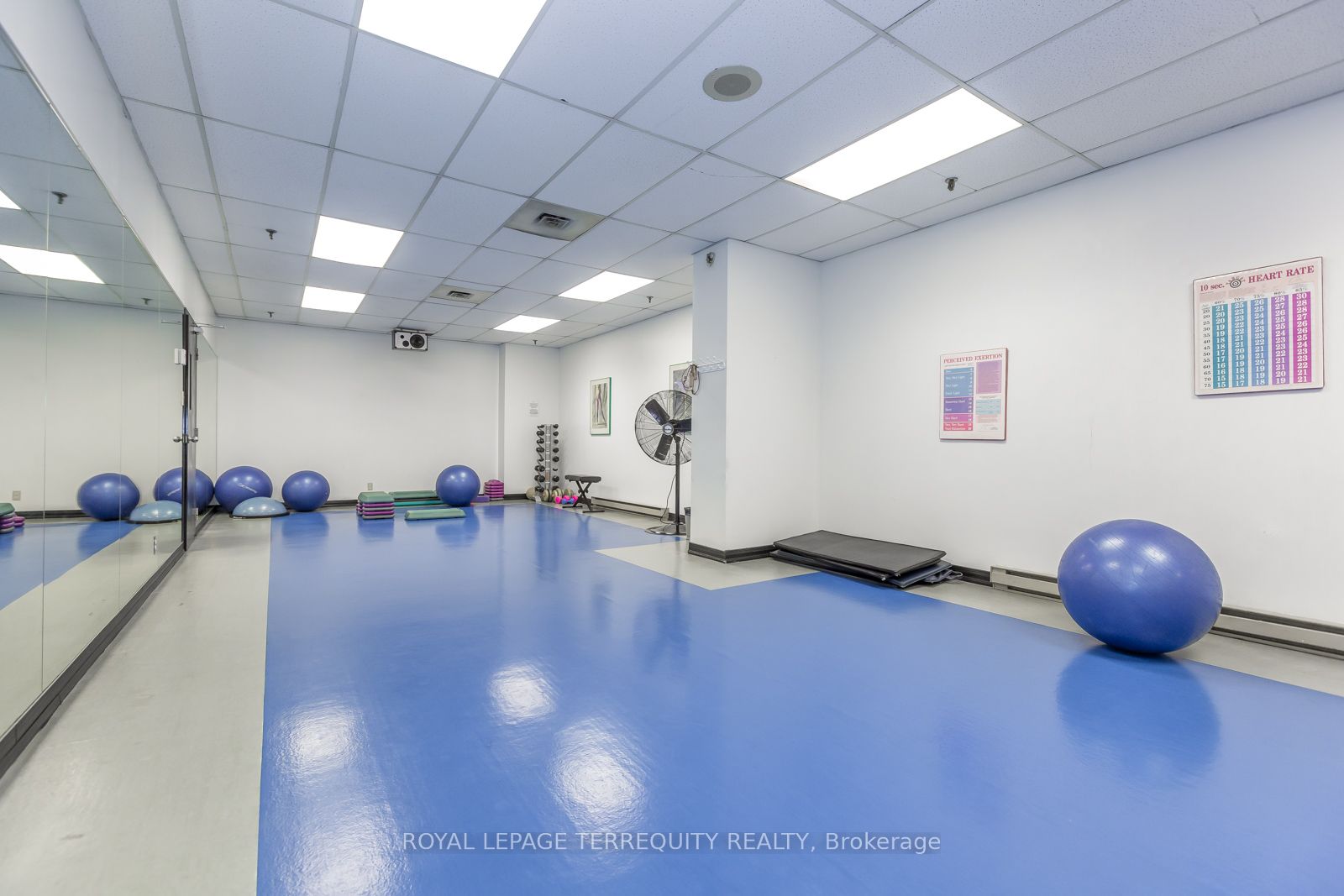 711 Bay Street 919, Toronto, ON M5G 2J8 photo 4
