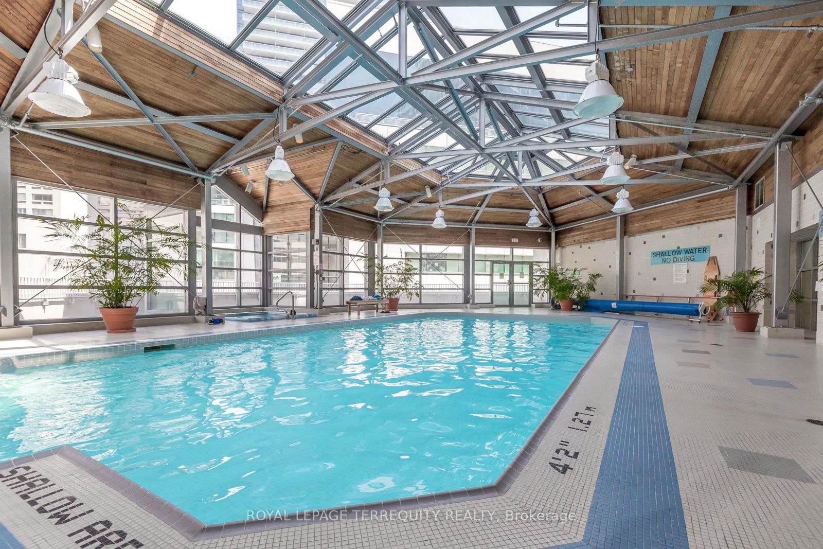 711 Bay Street 919, Toronto, ON M5G 2J8 photo 5