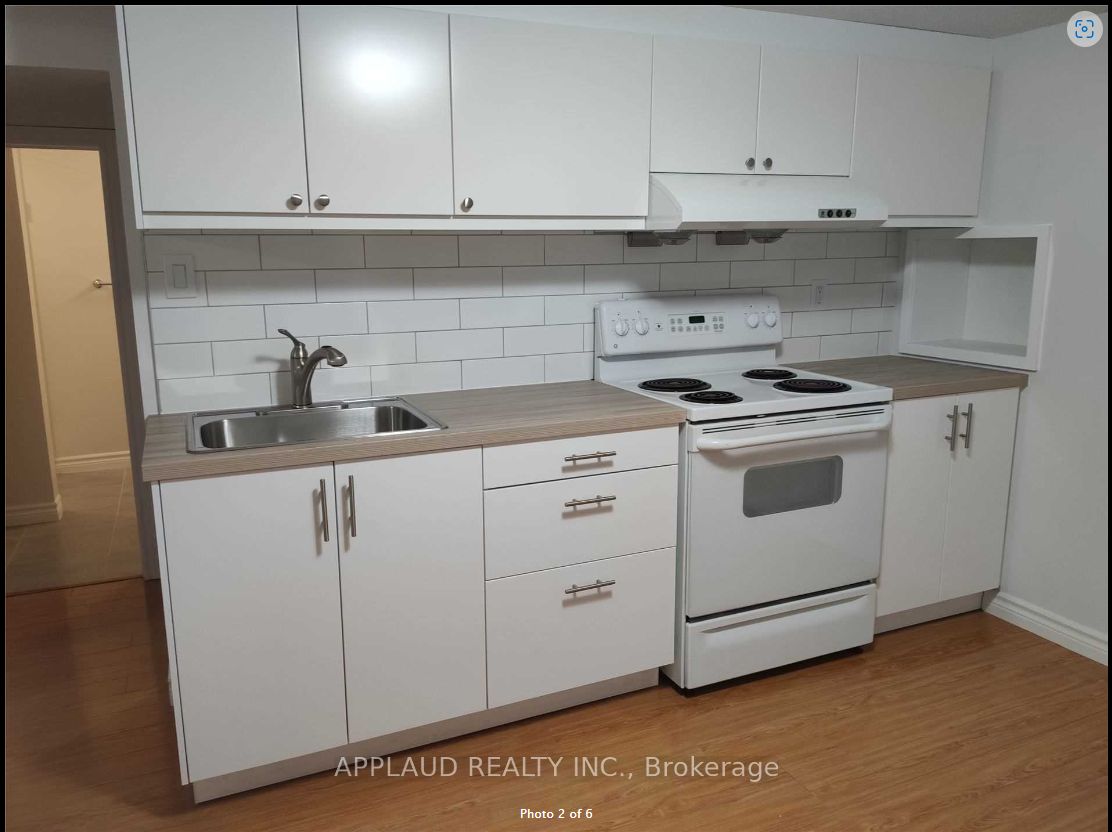 17 Marowyne Drive, Toronto, ON M2J 2A6