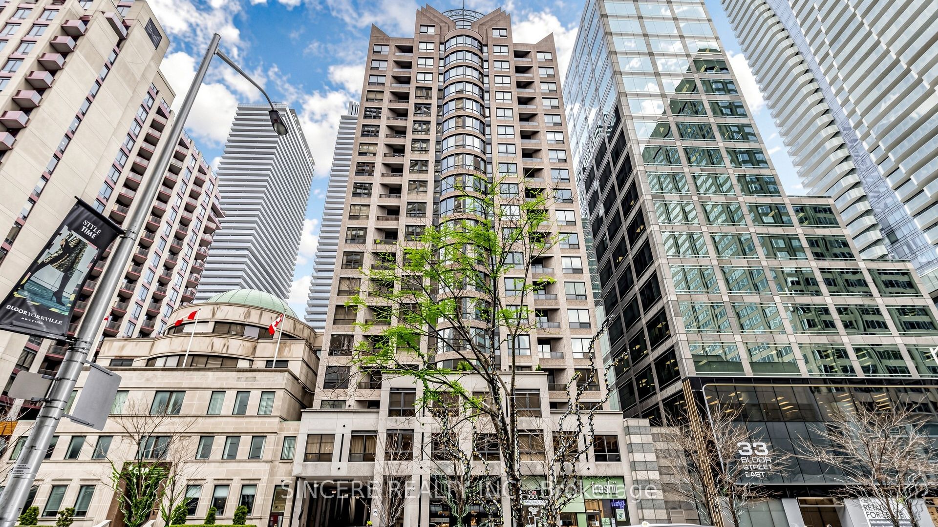 55 Bloor Street E 1803, Toronto, ON M4W 3W6