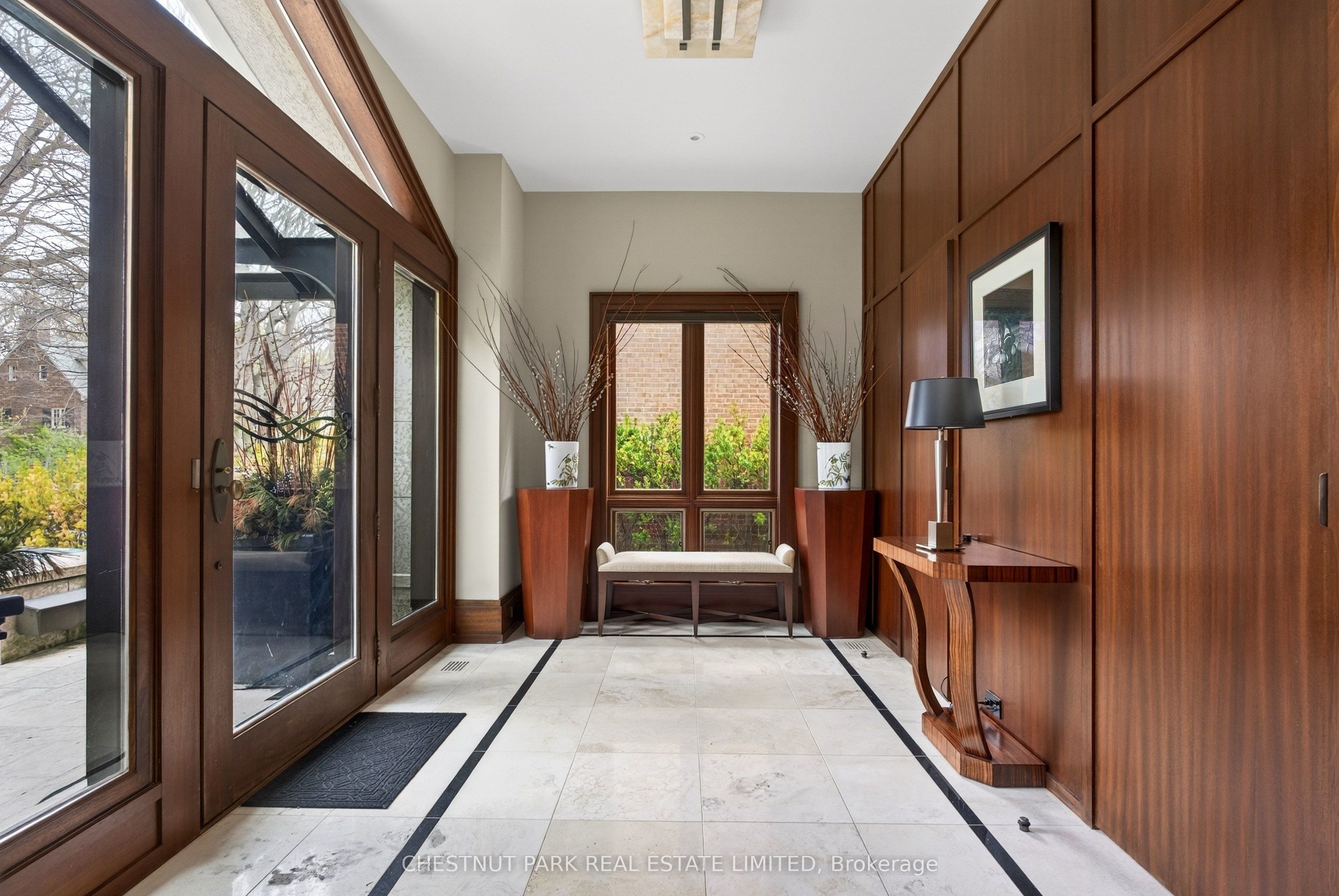 177 Roxborough Drive, Toronto, ON M4W 1X7 photo 2