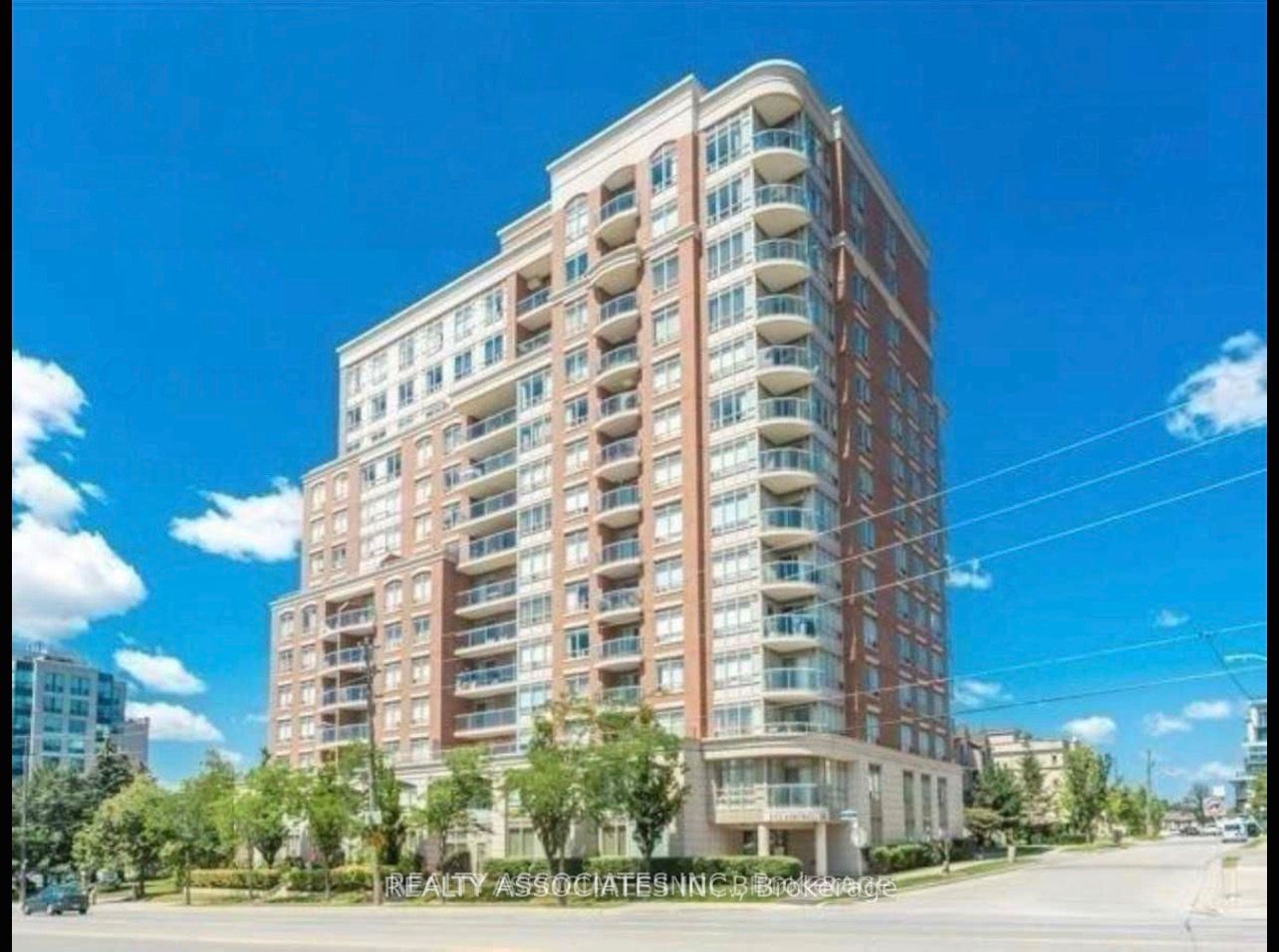 2 Clairtrell Road 815, Toronto, ON M2N 7H5 photo 2