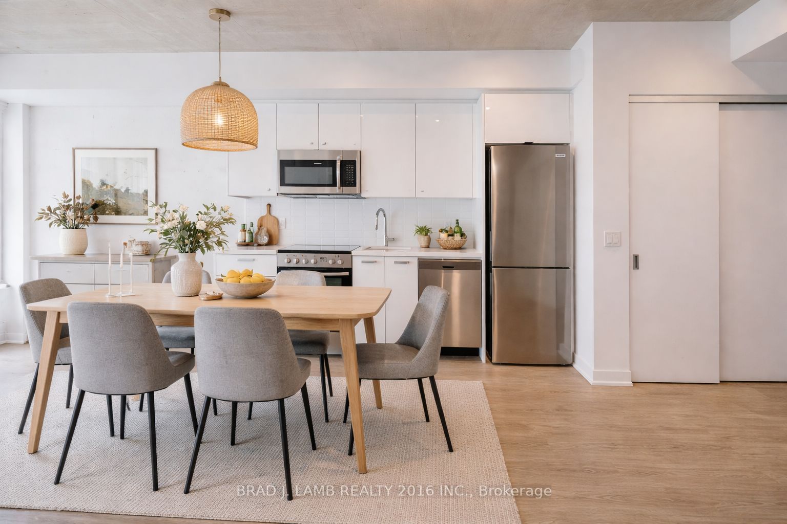 284 King Street E 303, Toronto, ON M5A 1K4 photo 2