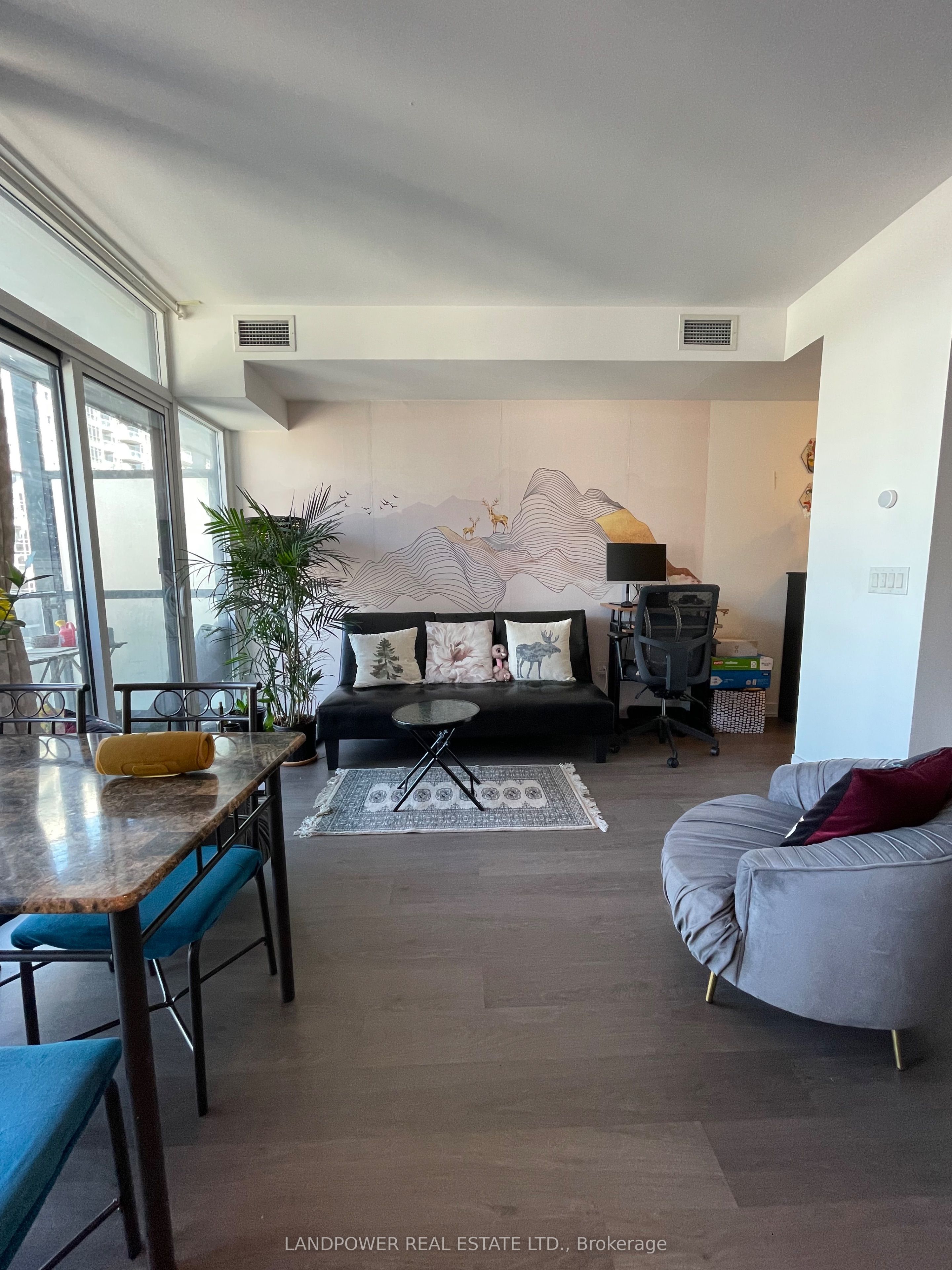 105 George Street 514, Toronto, ON M5A 0L4 photo 5
