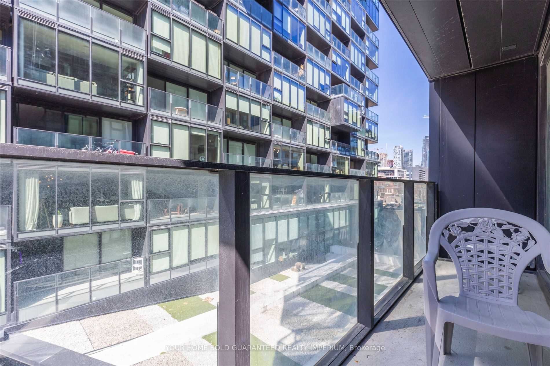 38 Stewart Street 405, Toronto, ON M5V 1H6 photo 5