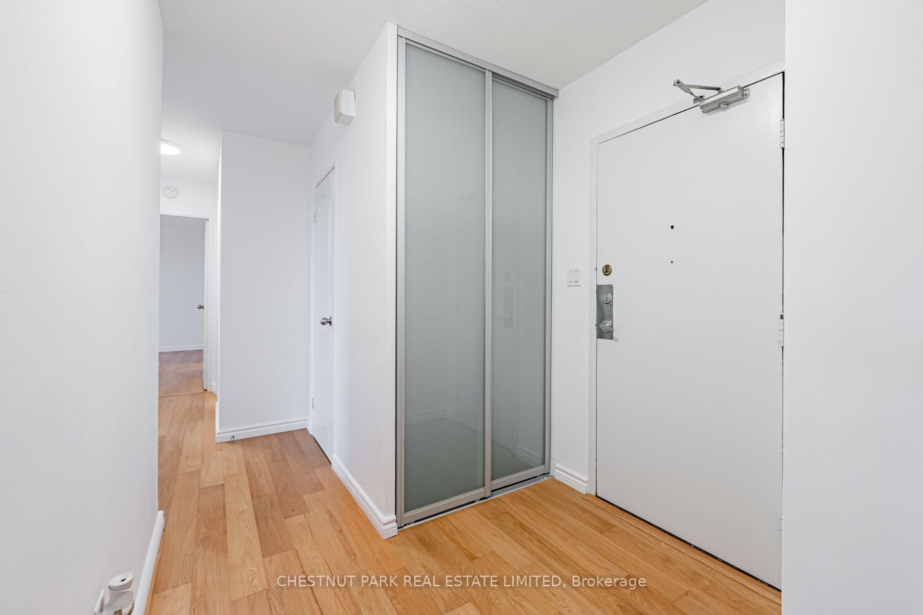 60 Pavane Linkway N/A 206, Toronto, ON M3C 1A1 photo 3