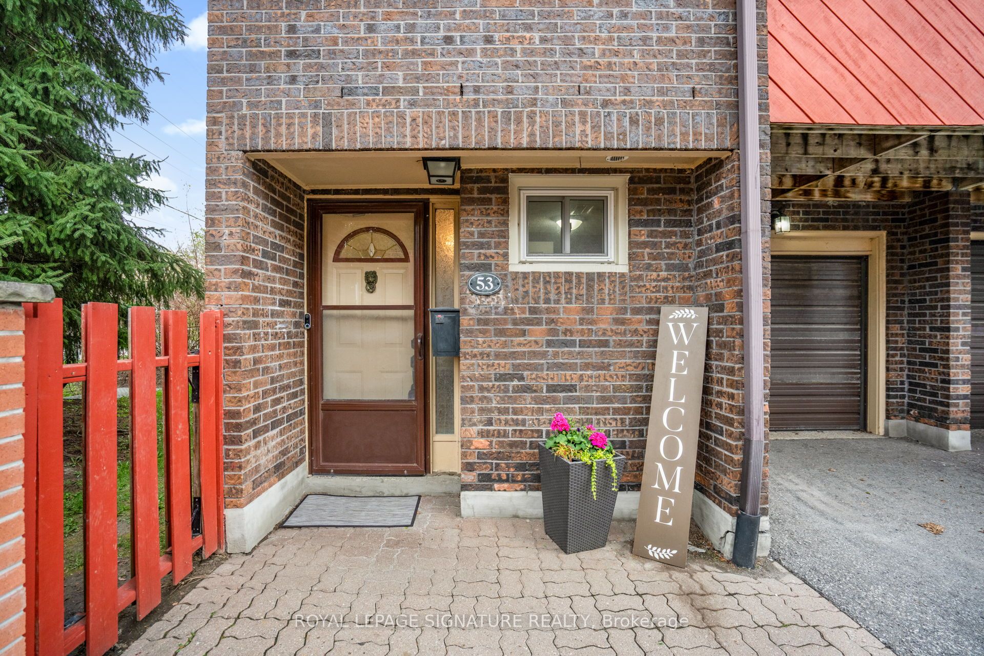 53 Poets Walk Way, Toronto, ON M2J 4V2 photo 3
