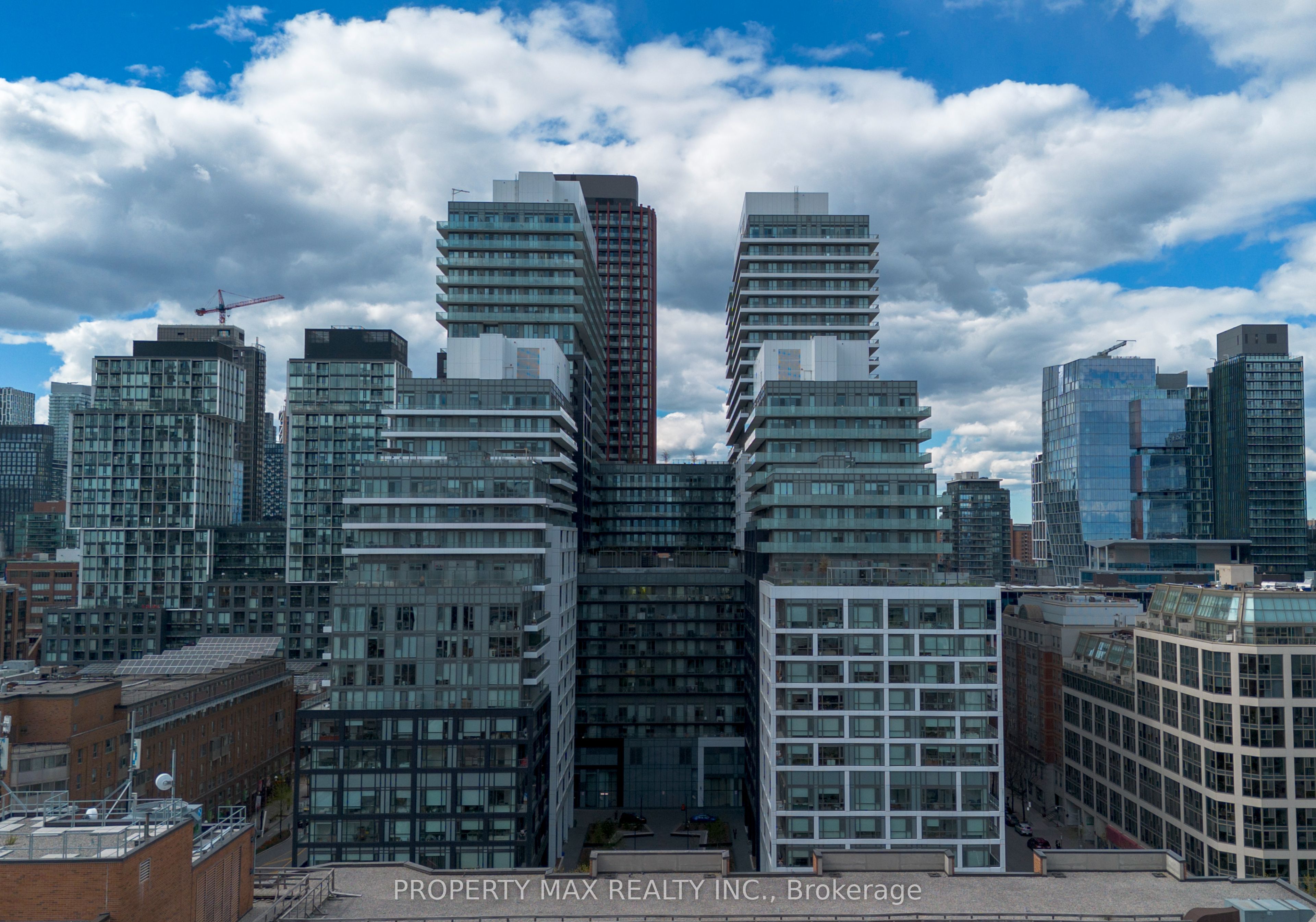 70 Princess Street 403, Toronto, ON M5A 0X6 photo 2