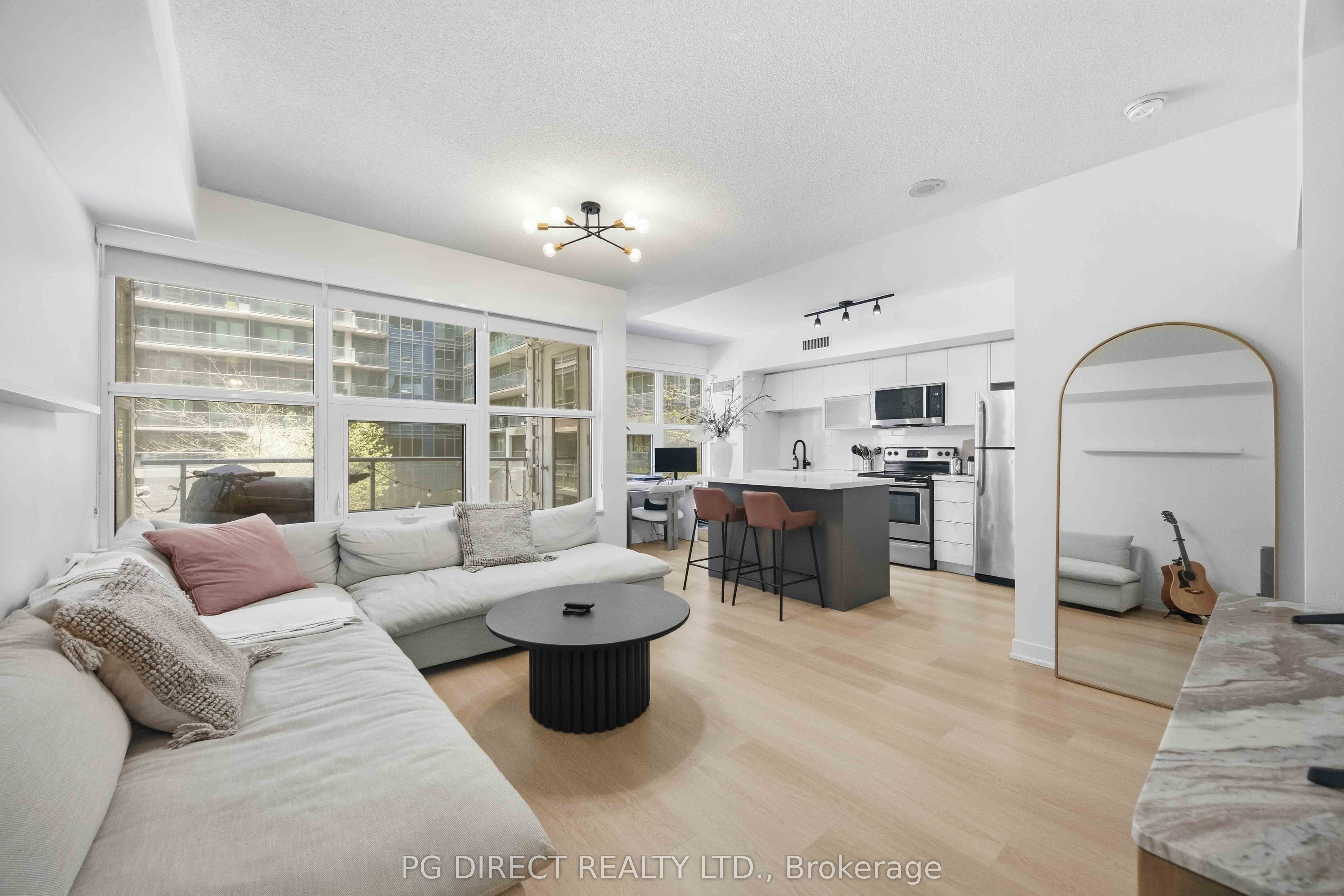 59 East Liberty Street 213, Toronto, ON M6K 3R1