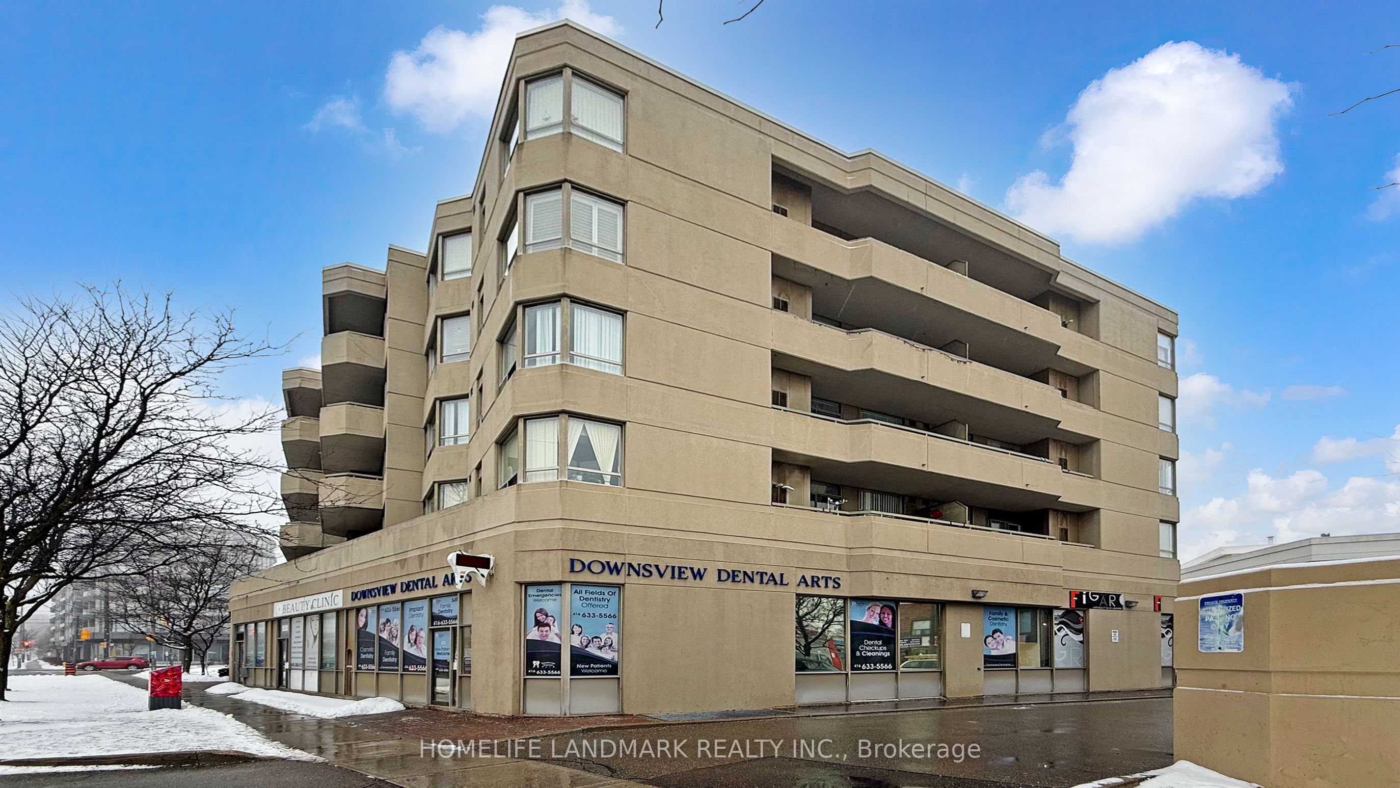 555 Wilson Heights Boulevard 301, Toronto, ON M3H 6B5 photo 2